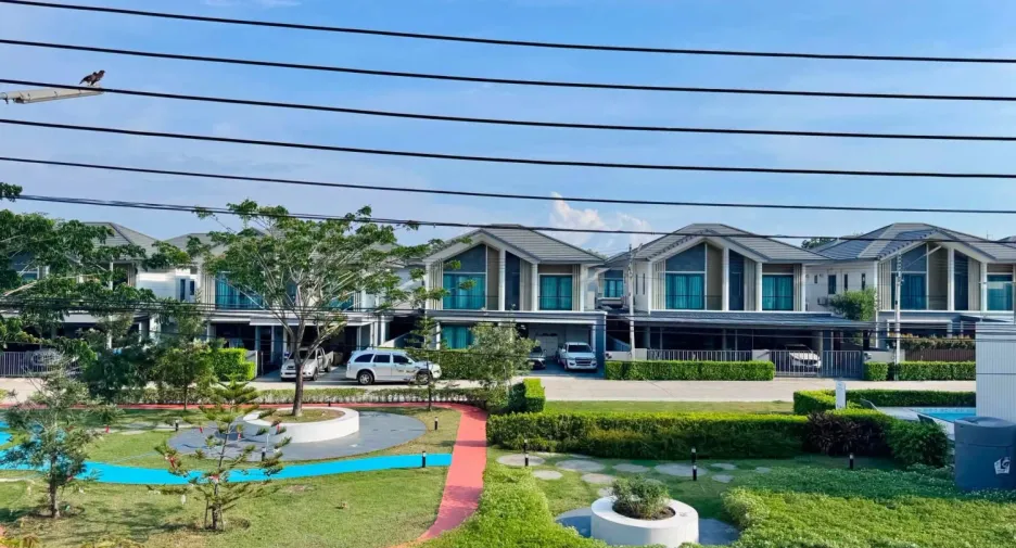 For sale 3 bedrooms house in Bang Lamung, Chonburi