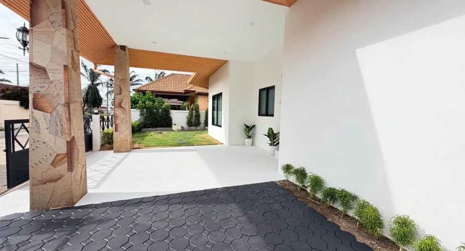 Villa en venta de 4 habitaciones en Jomtien, Pattaya