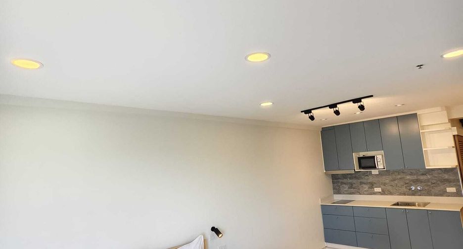 For rent studio condo in Jomtien, Pattaya