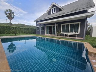 Villa en alquiler de 3 habitaciones en Pran Buri, Prachuap Khiri Khan