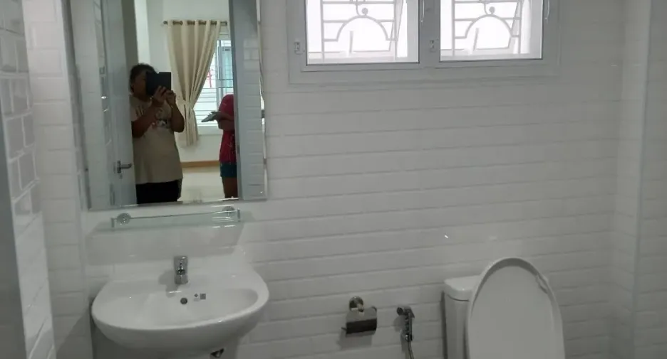 For rent 3 ベッドルーム house in Saraphi, Chiang Mai