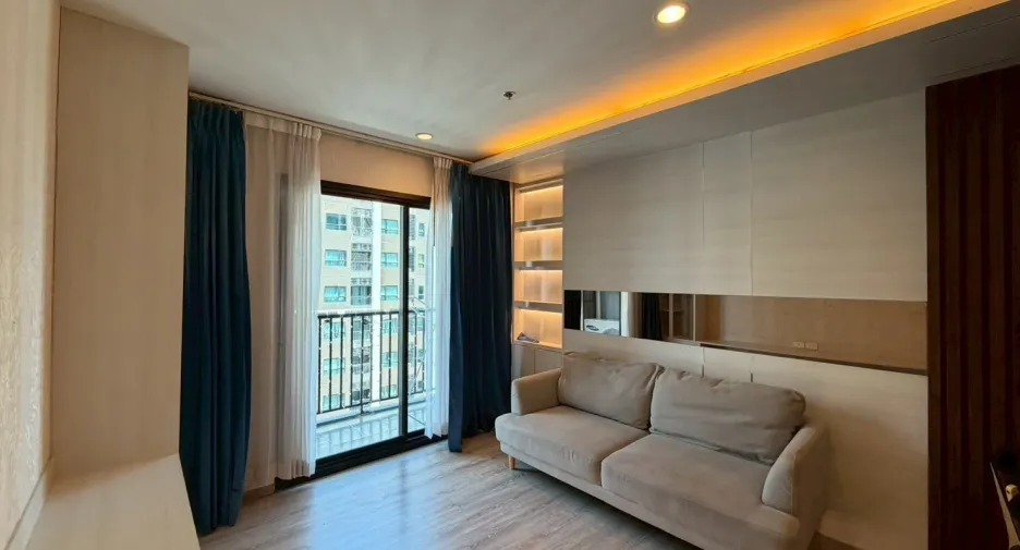 Condo en alquiler de 2 habitaciones en Mueang Khon Kaen, Khon Kaen