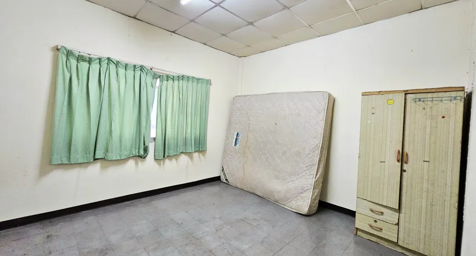 Casa adosada en venta y en alquiler de 2 habitaciones en Mueang Chiang Rai, Chiang Rai