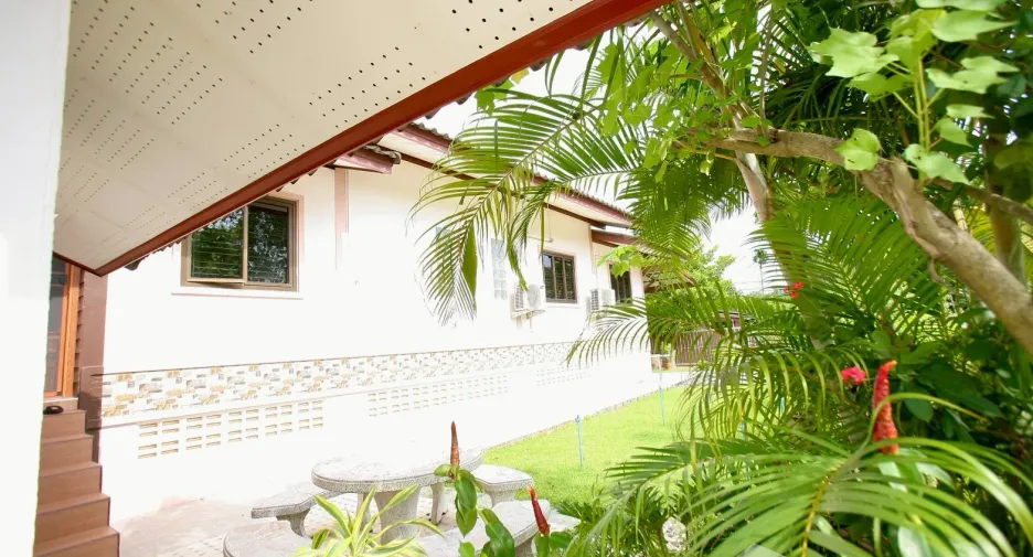À vendre 4 chambres maison à Klaeng, Rayong