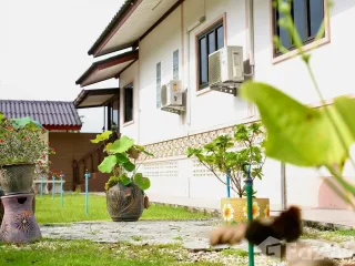 À vendre 4 chambres maison à Klaeng, Rayong