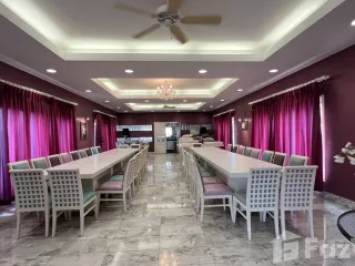 À vendre 10 chambres local commercial à Bang Kapi, Bangkok