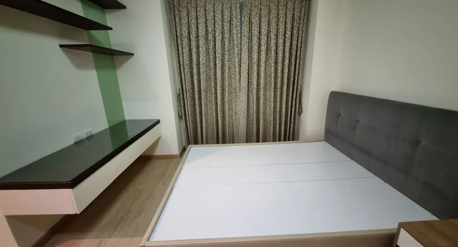 À vendre 2 chambres condo à Phra Khanong, Bangkok