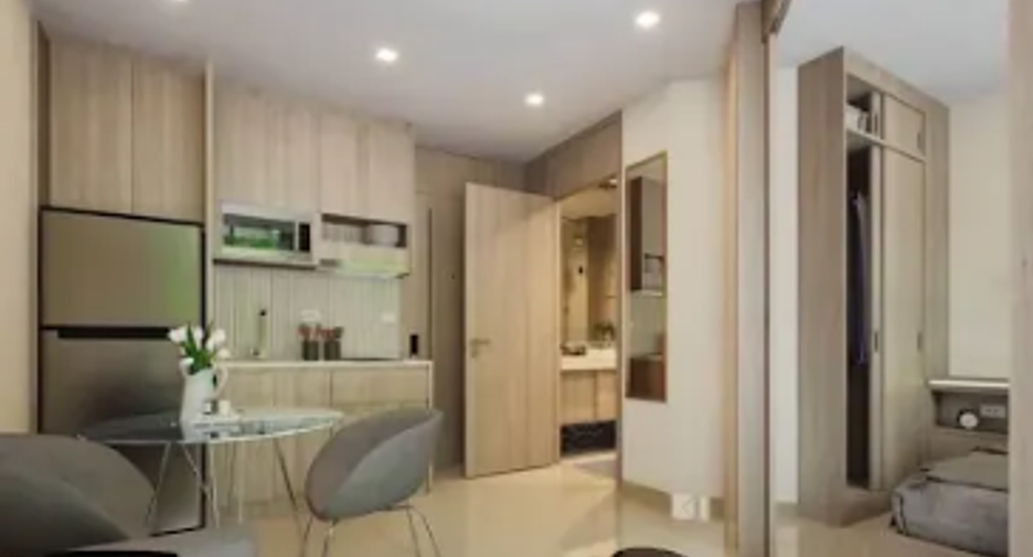 For sale 1 bed condo in Bang Lamung, Chonburi