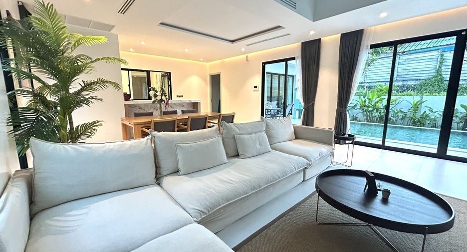 For rent 4 bedrooms villa in Mueang Phuket, Phuket
