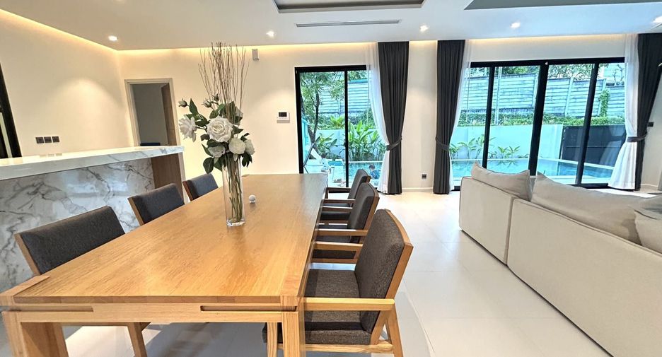 For rent 4 bedrooms villa in Mueang Phuket, Phuket