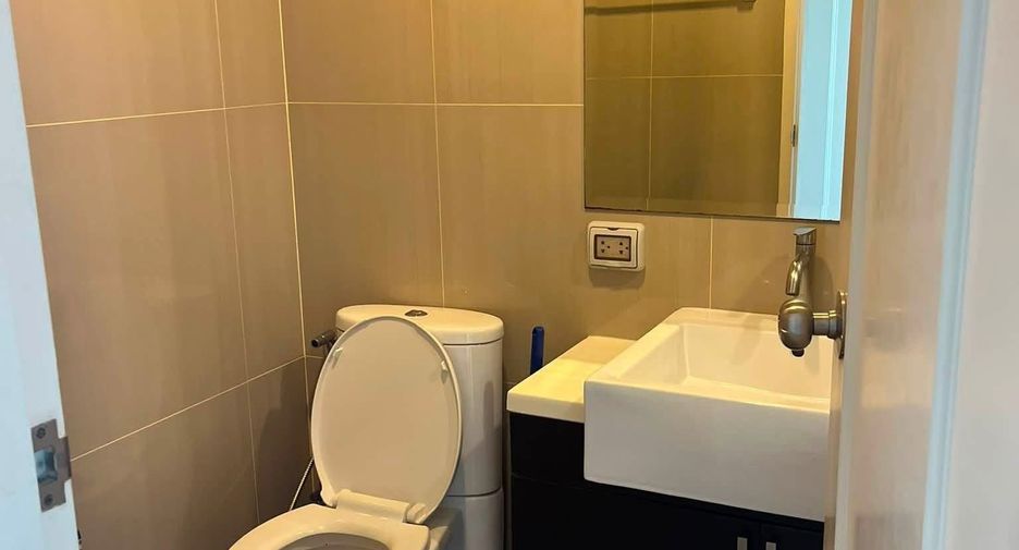 À louer et à vendre 1 chambre condo à Watthana, Bangkok