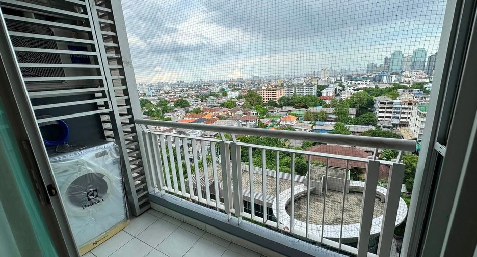 Wohnung zur Miete mit 1 Zimmer in Huai Khwang, Bangkok