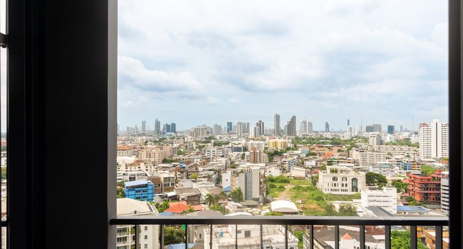For rent 1 bed condo in Sathon, Bangkok