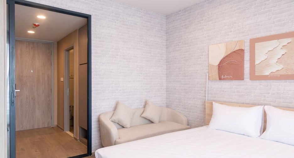 For rent 1 bed condo in Sathon, Bangkok