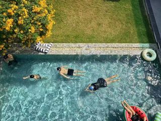 For rent 4 bedrooms villa in Mueang Phuket, Phuket