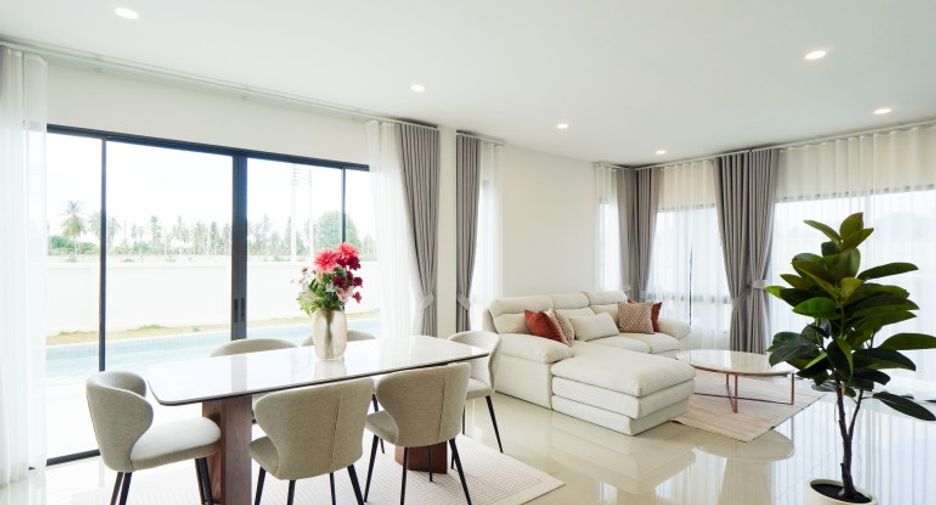 For sale 4 bedrooms house in Bang Lamung, Chonburi