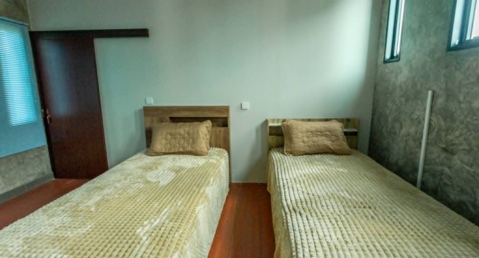 For sale and for rent 4 bedrooms house in San Pa Tong, Chiang Mai