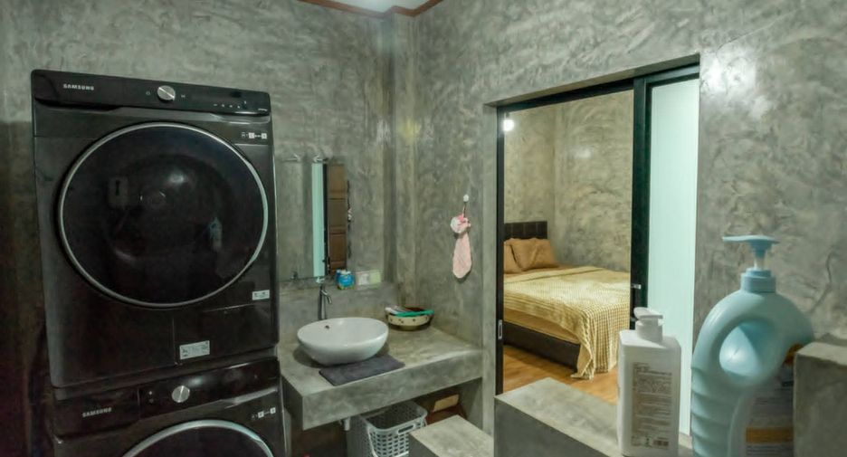 For sale and for rent 4 bedrooms house in San Pa Tong, Chiang Mai