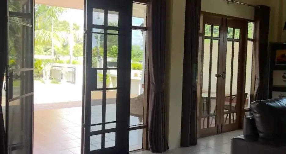 For rent 2 ベッドルーム house in Hang Dong, Chiang Mai