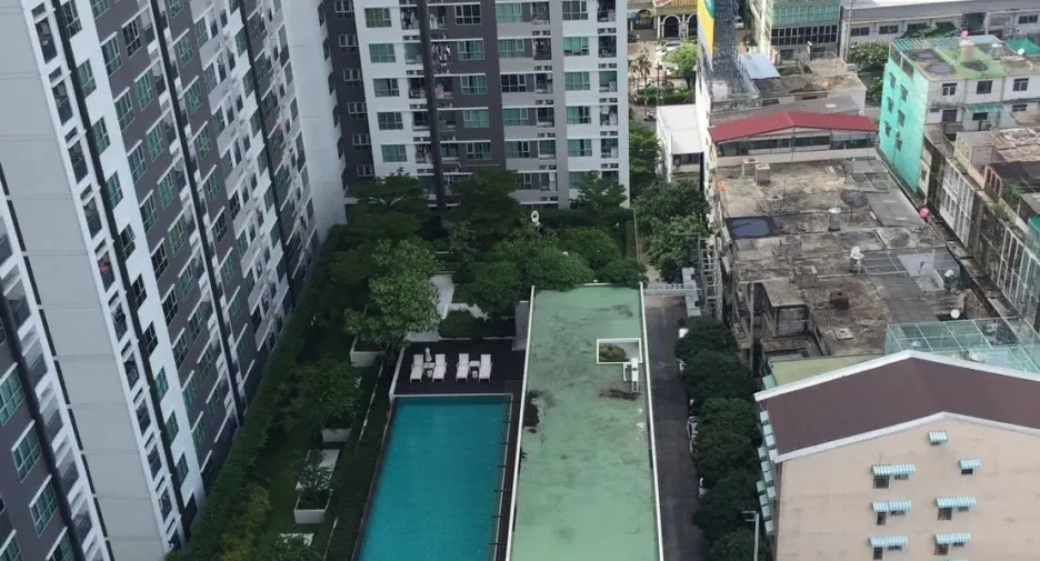 For sale 1 bed condo in Khlong Toei, Bangkok
