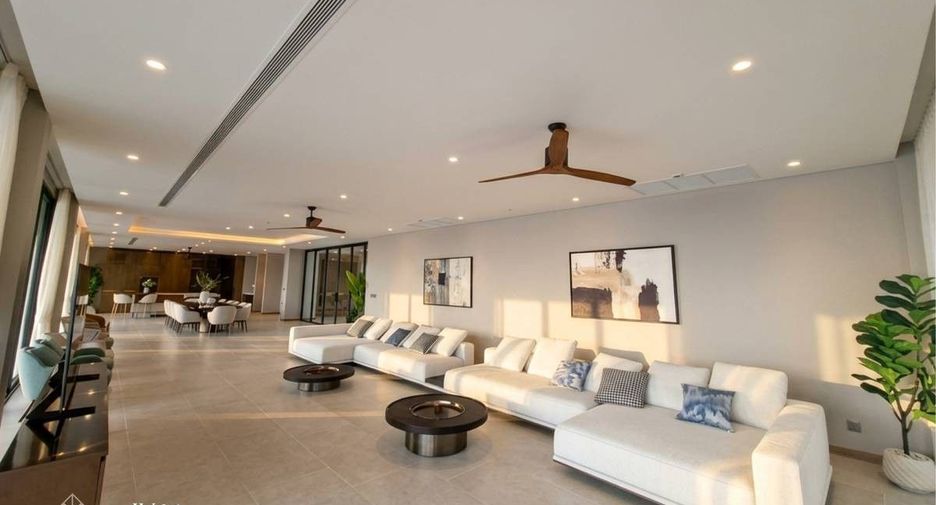 Villa zum Kauf mit 5 Zimmer in Mueang Phuket, Phuket