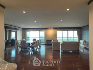 Wohnung zum Kauf mit 3 Zimmer in Bang Phlat, Bangkok