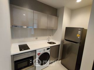 For sale 1 bed condo in Huai Khwang, Bangkok
