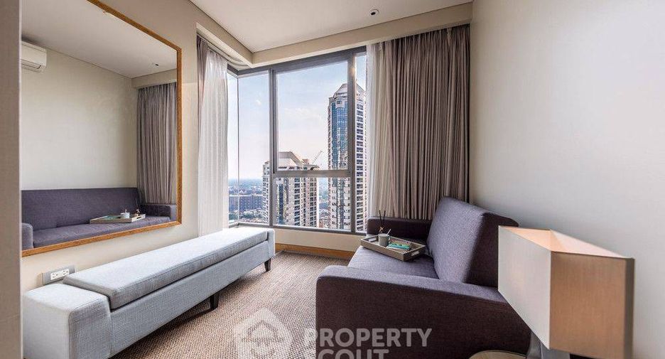 For sale 2 ベッドルーム condo in Khlong Toei, Bangkok