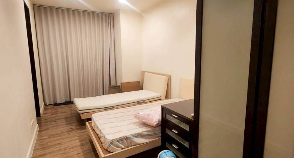 Wohnung zum Kauf mit 3 Zimmer in Khlong Toei, Bangkok