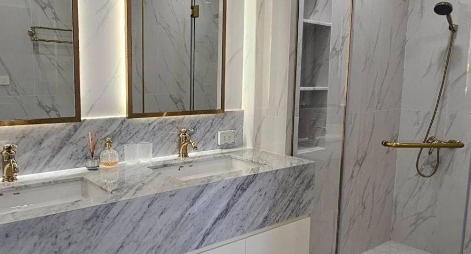 For sale 3 ベッドルーム condo in Watthana, Bangkok