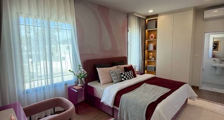 Casa en venta de 4 habitaciones en Mueang Chon Buri, Chonburi