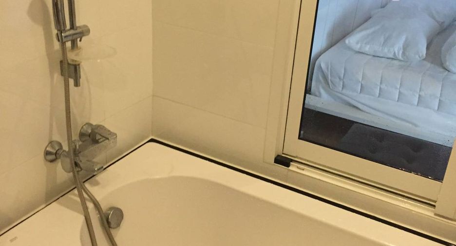 For rent and for sale 1 bed condo in Bang Na, Bangkok