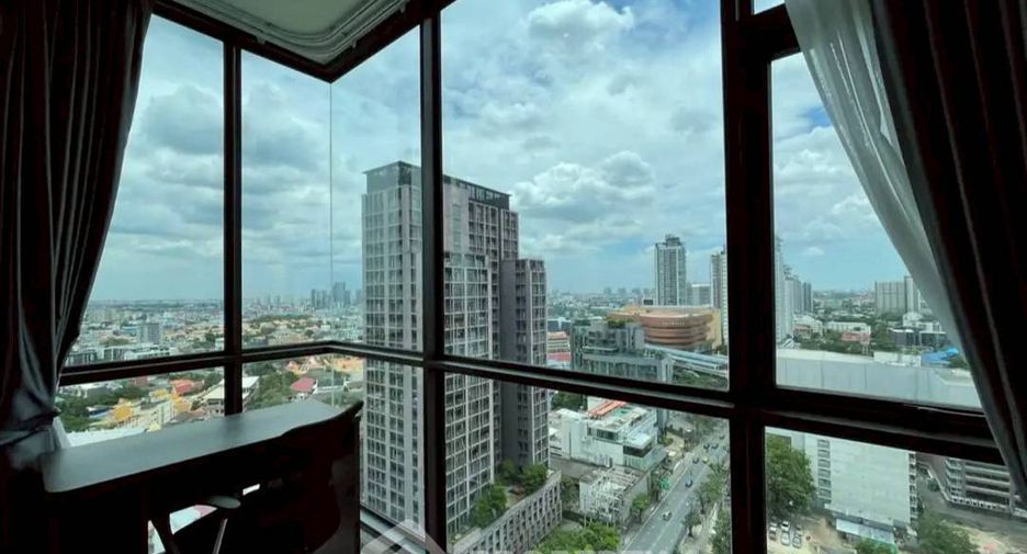Wohnung zur Miete und zum Kauf mit 2 Zimmer in Watthana, Bangkok