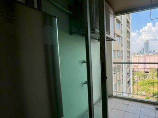 Condo en venta de 2 habitaciones en Huai Khwang, Bangkok