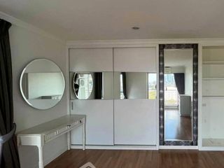 Condo en venta de 2 habitaciones en Huai Khwang, Bangkok