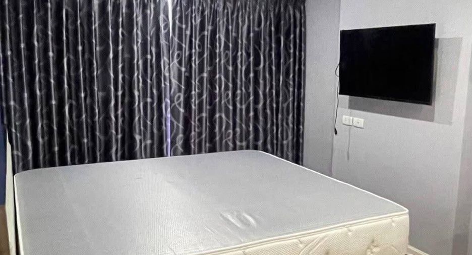 À vendre 2 chambres condo à Yan Nawa, Bangkok