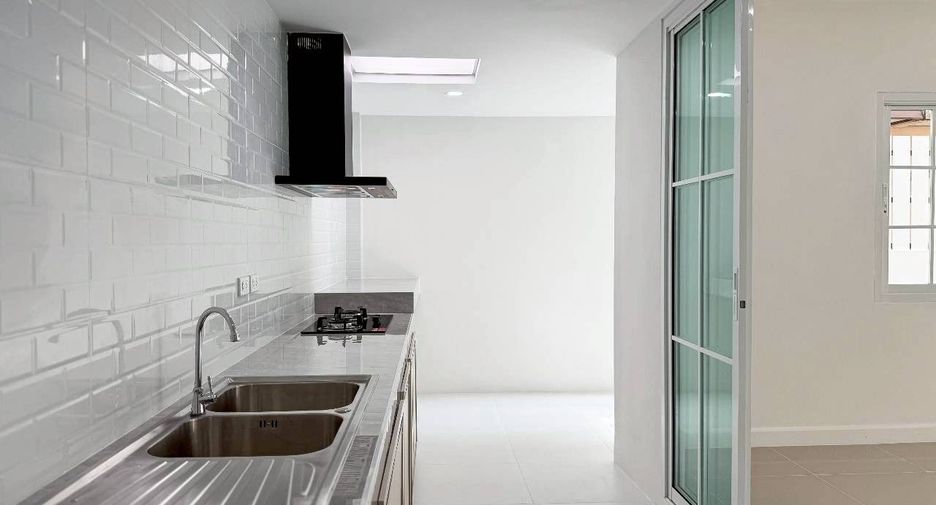 À vendre 4 chambres maison à Mueang Phuket, Phuket