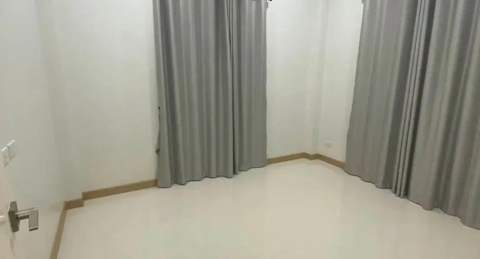 For rent 3 bedrooms house in Hang Dong, Chiang Mai