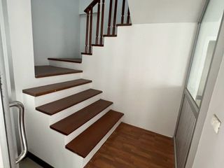Casa adosada en venta de 4 habitaciones en Chatuchak, Bangkok