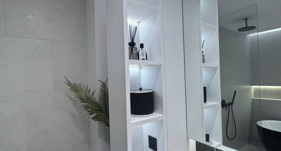 Casa en venta de 3 habitaciones en Lat Phrao, Bangkok