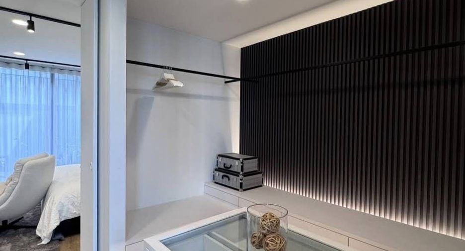 Casa en venta de 3 habitaciones en Lat Phrao, Bangkok