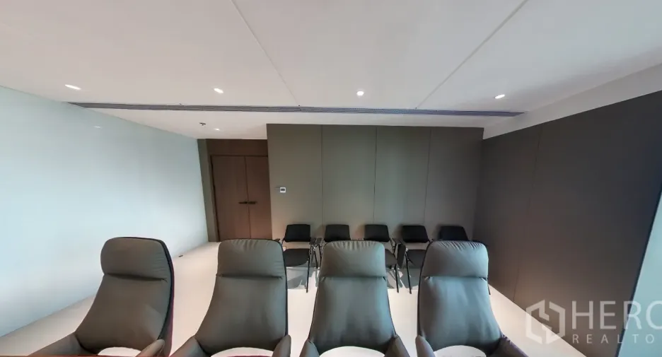 For rent office in Din Daeng, Bangkok