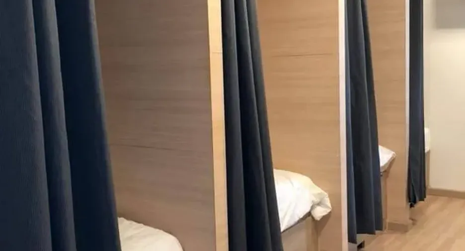 Haus zur Miete mit 6 Zimmer in Watthana, Bangkok