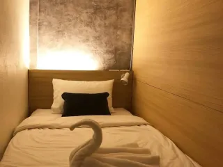 Haus zur Miete mit 6 Zimmer in Watthana, Bangkok