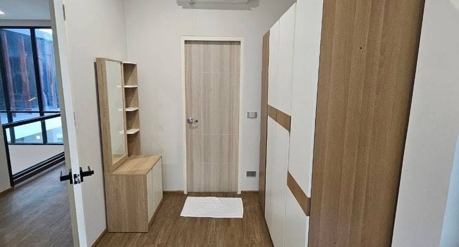 Villa en venta y en alquiler de 5 habitaciones en Phra Khanong, Bangkok