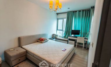 Condo en alquiler y en venta de 2 habitaciones en Huai Khwang, Bangkok