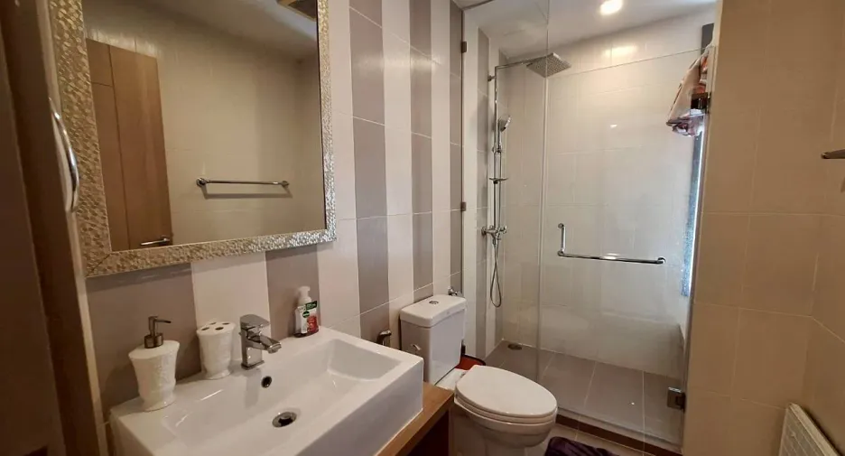 À vendre et à louer 2 chambres condo à Cha Am, Phetchaburi