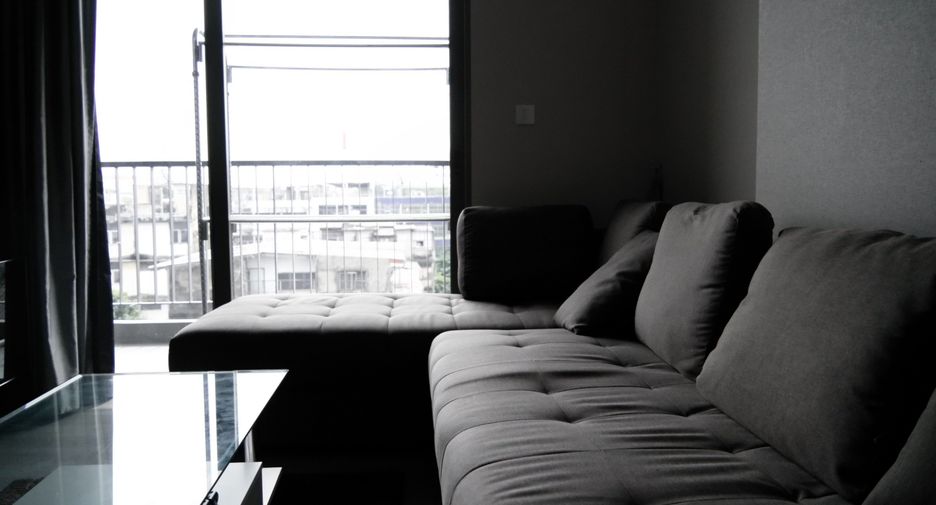 Condo en alquiler de 2 habitaciones en Sathon, Bangkok