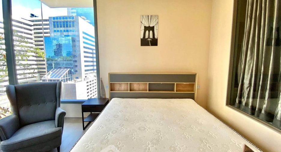 For rent 1 bed condo in Watthana, Bangkok
