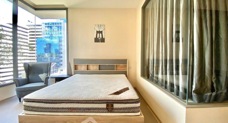 For rent 1 bed condo in Watthana, Bangkok